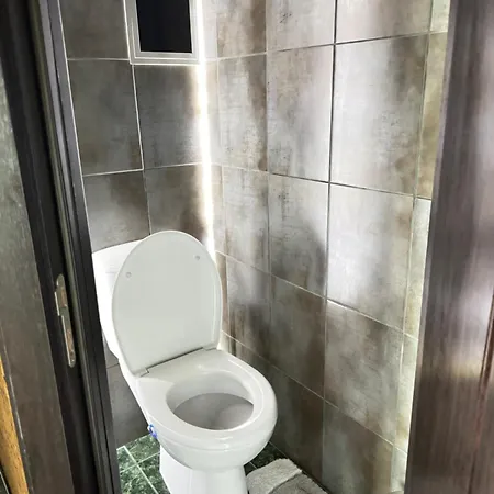 Infinity Is The Διαμέρισμα